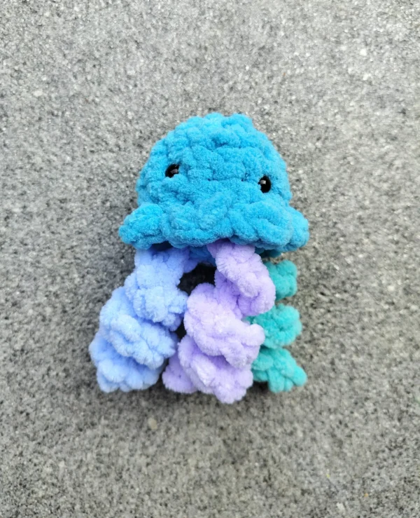 Mini-meduusa pehmolelu