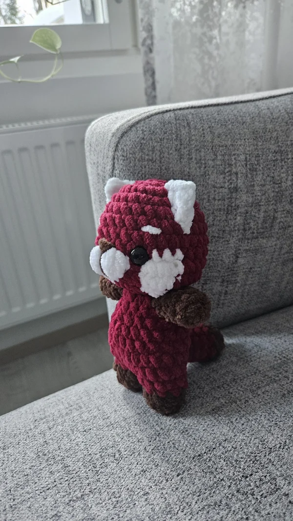 Virkattu Red Panda