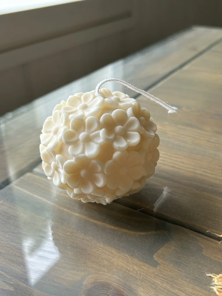Kukkakynttilä