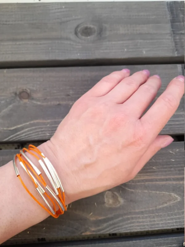 Whimsical Orange – Iloista energiaa ranteellesi