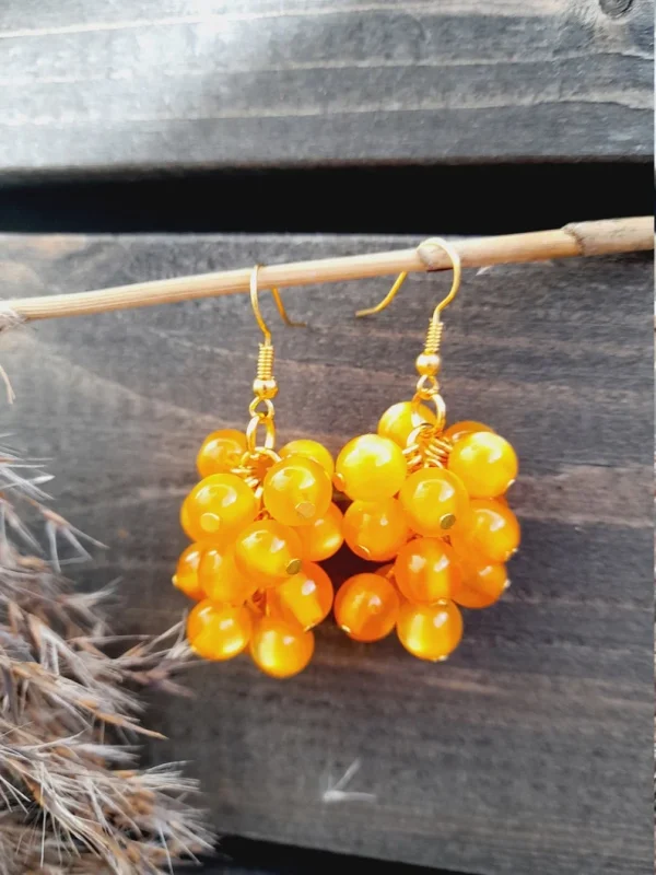 Oranssit Hartsihelmikorvakorut