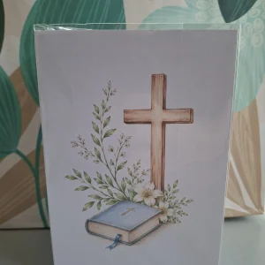 Konfirmaatio puuristi