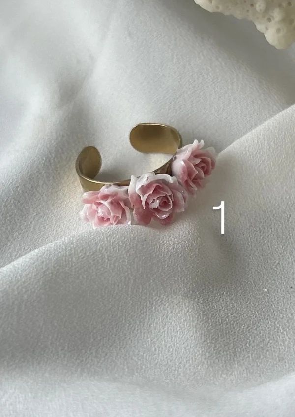Sormus Flower Gold